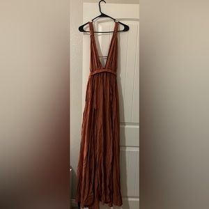 NWT Mocha color large Luxxel Dress